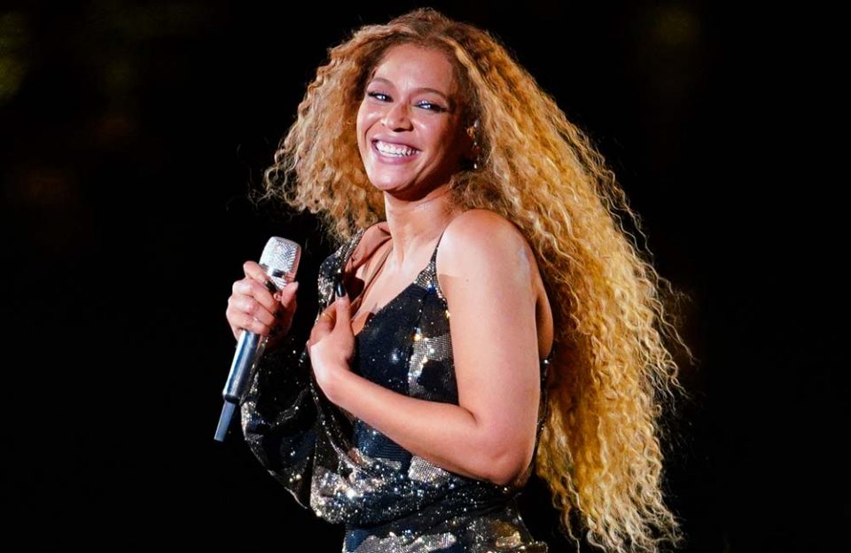 Beyoncé blows up internet with braided finger waves at 'The Lion King ...