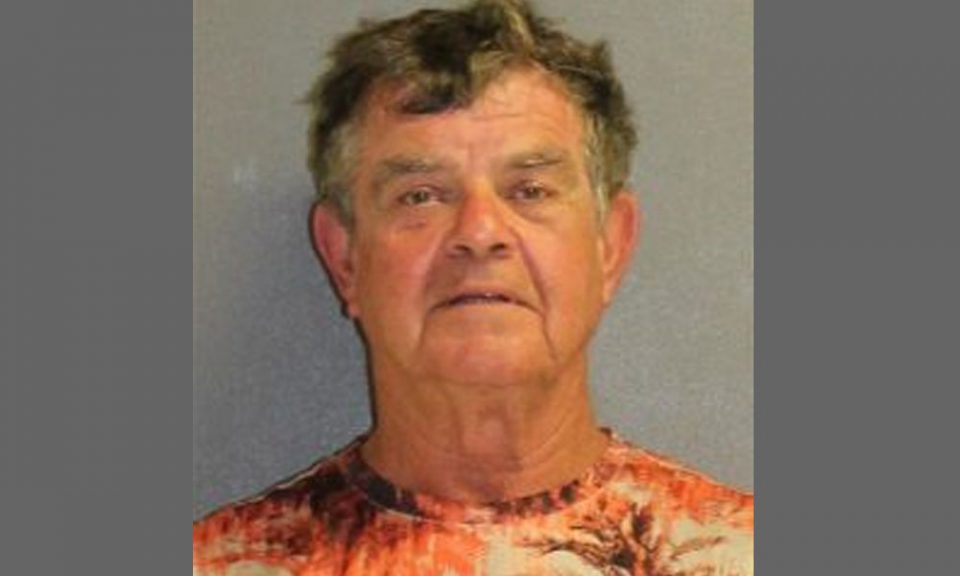 Florida man draws gun on teens, shoots to enforce community pool rules