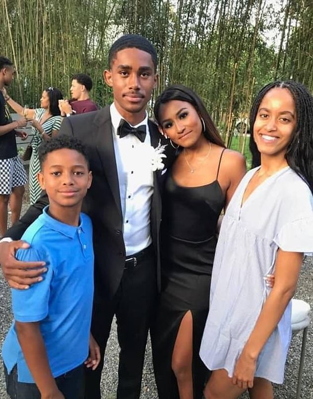 Sasha Obama attends high school prom (photos)