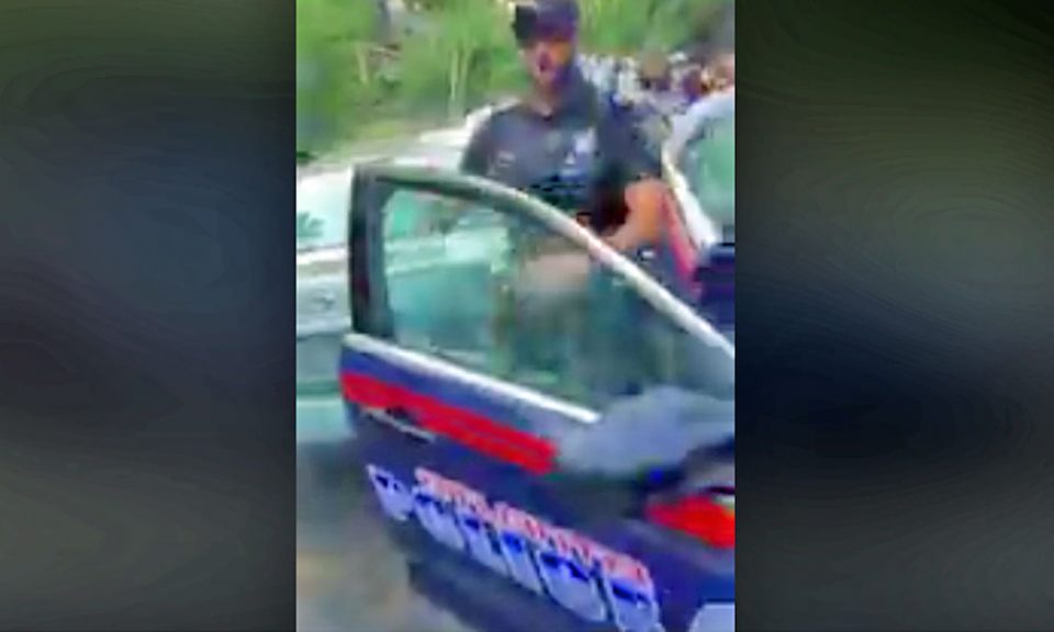 Atlanta cop trying to stop water gun fight flees in drenched shame (video)