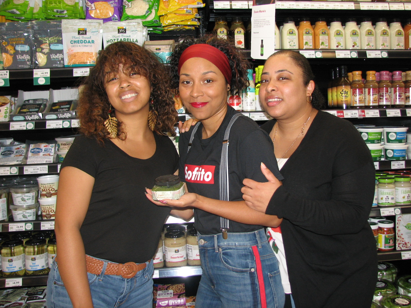 3 Chicago sisters share their love of Puerto Rican food with the community