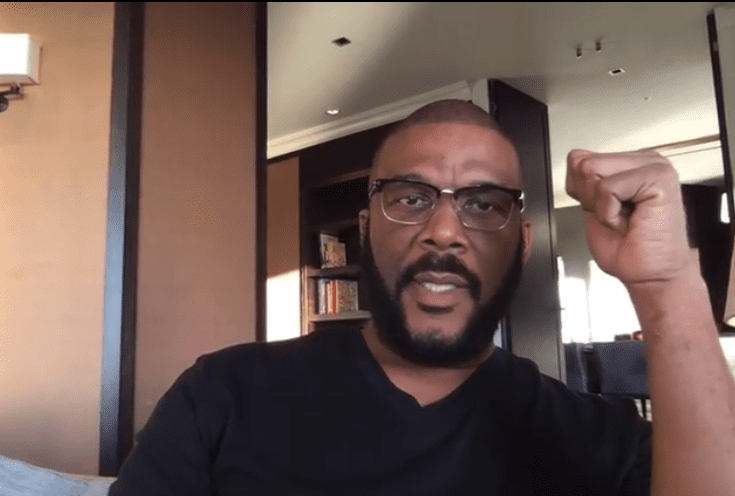 Tyler Perry comes to the aid of a couple stranded in Mexico
