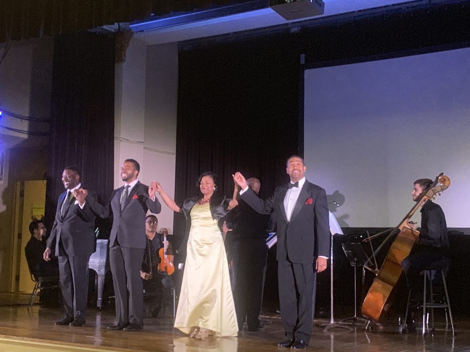 Tremendous Black Tenors tribute electrifies Chicago’s South Shore