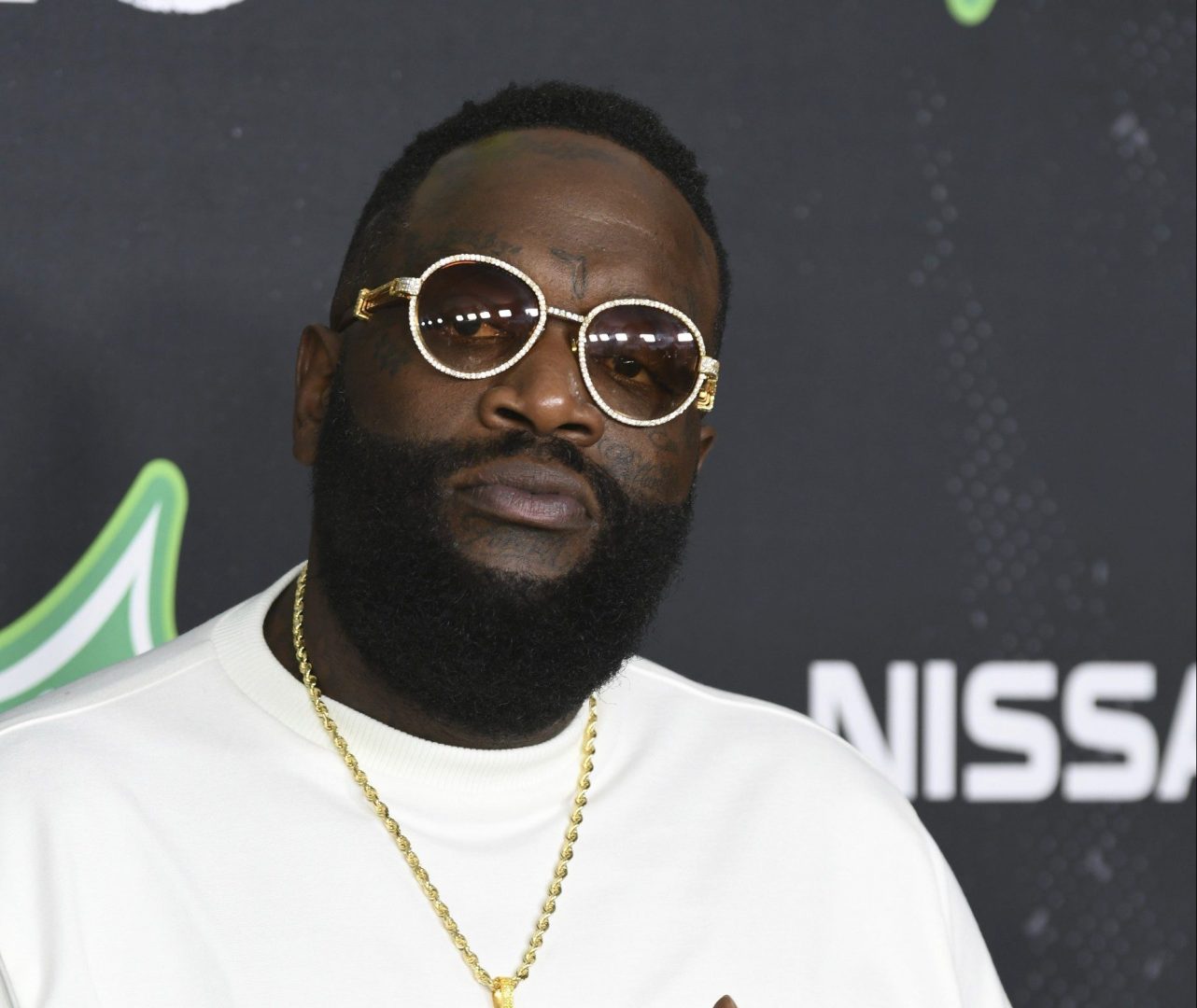 Rick Ross challenging 50 Cent by filming his own TV show