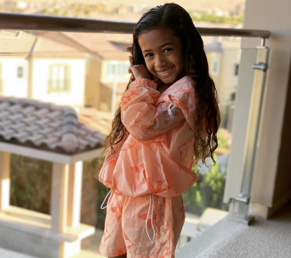 Chris Brown's daughter Royalty shows off her dance moves (video)