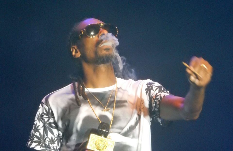 Snoop Dogg receives a smokable bouquet for his birthday