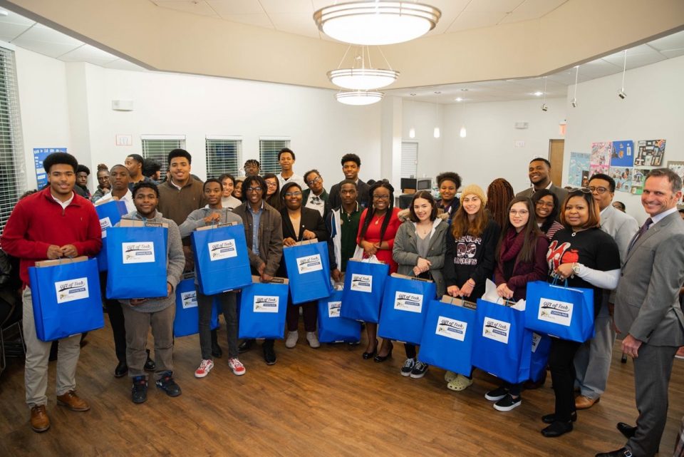 Comerica Bank gave the 'gift of technology' to 22 local teens this holiday