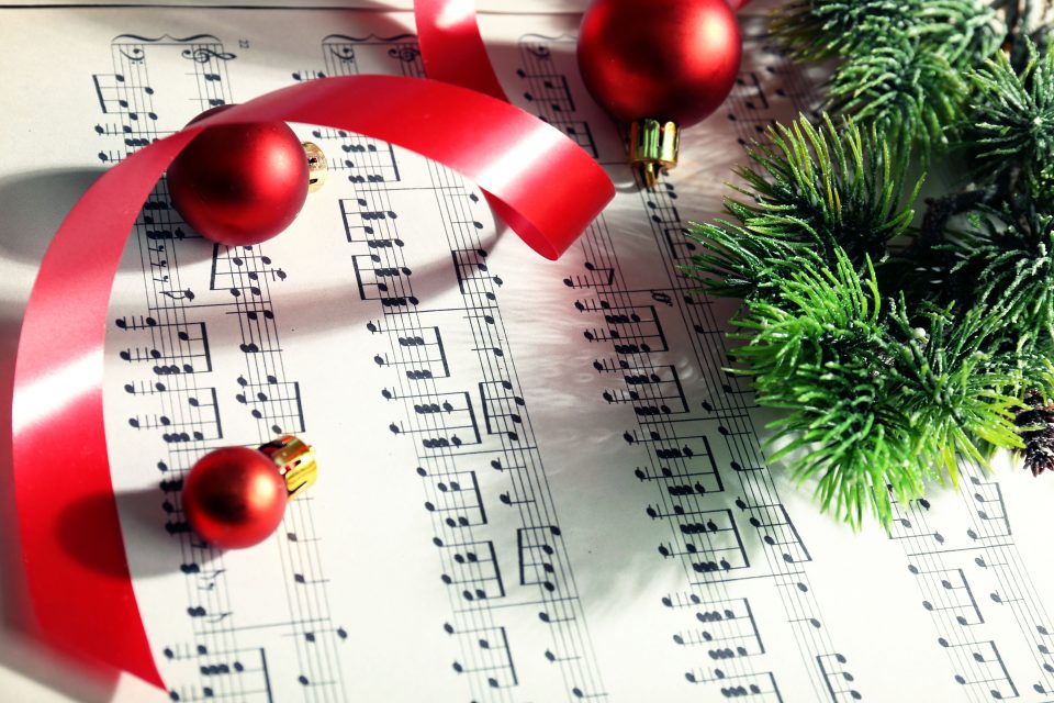 Top 10 songs for the perfect holiday playlist