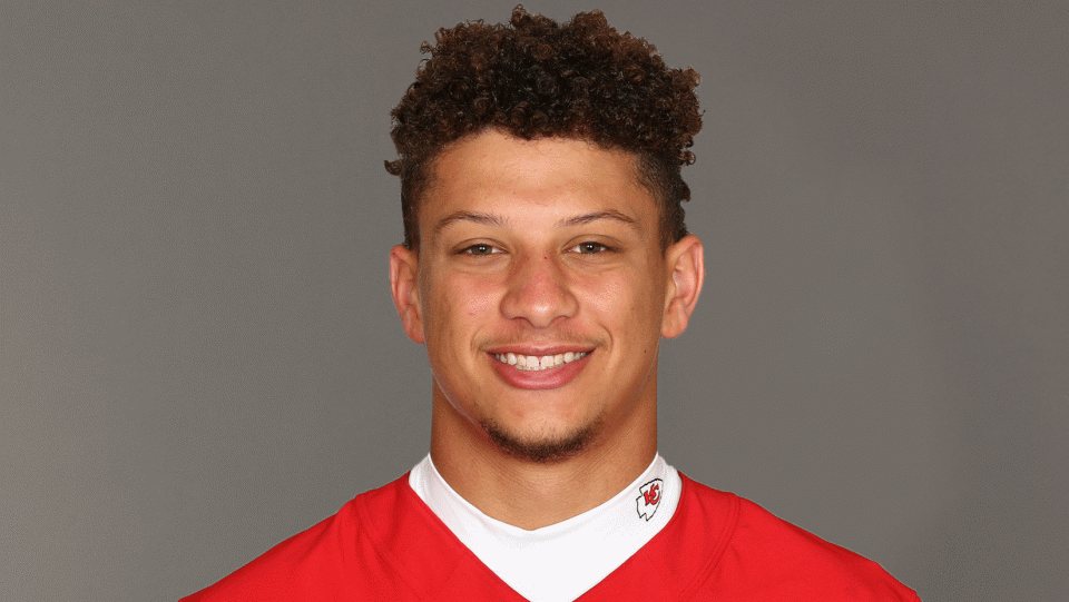 Chiefs' Patrick Mahomes becomes just third African American QB to win Super  Bowl, FOX 4 Kansas City WDAF-TV