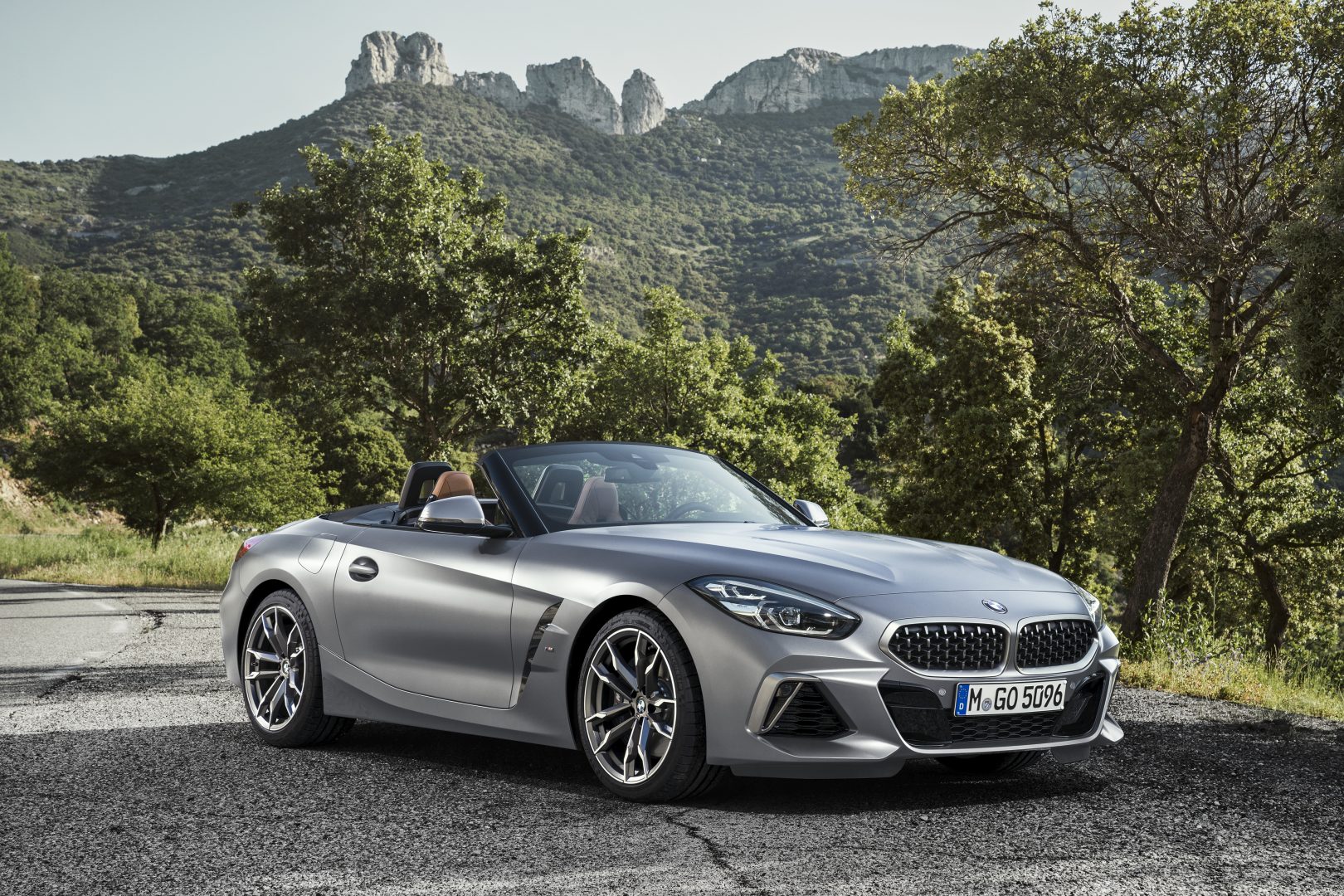 The all-new BMW Z4 M40i, a fast fun car worth the test drive