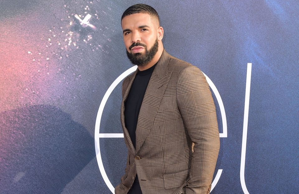 Drake gifted priceless Rolls-Royce he once rented for 35th birthday (video)