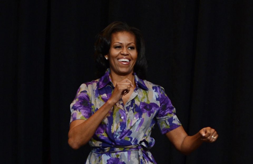 Michelle Obama explains why she refuses to be her daughters' friend (video)
