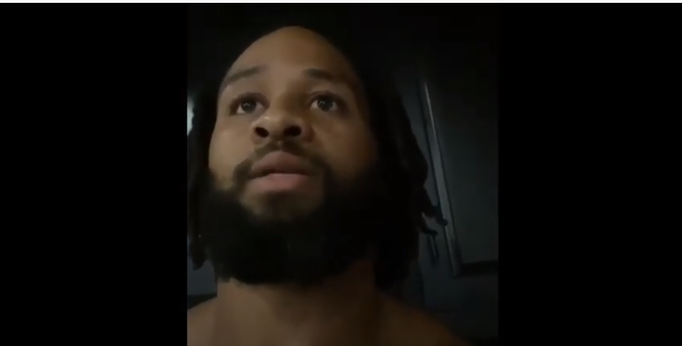NFL star Earl Thomas held at gunpoint and knifepoint by his wife (video)