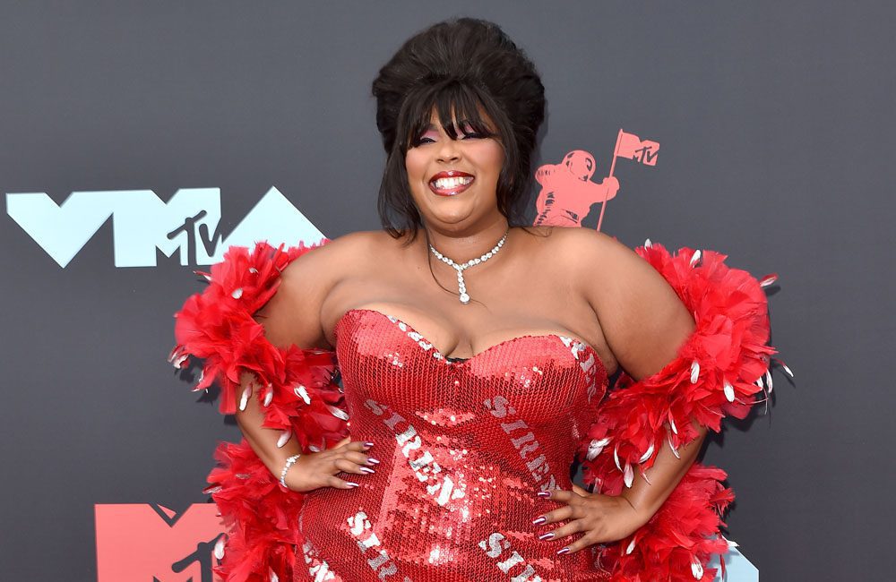 Lizzo Delivers Blistering Response To Kanye Wests Comments About Her