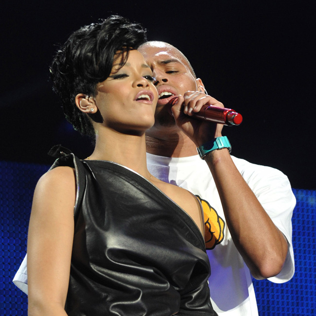 Rihanna forgives Chris Brown, says 2 are 'now very close friends'