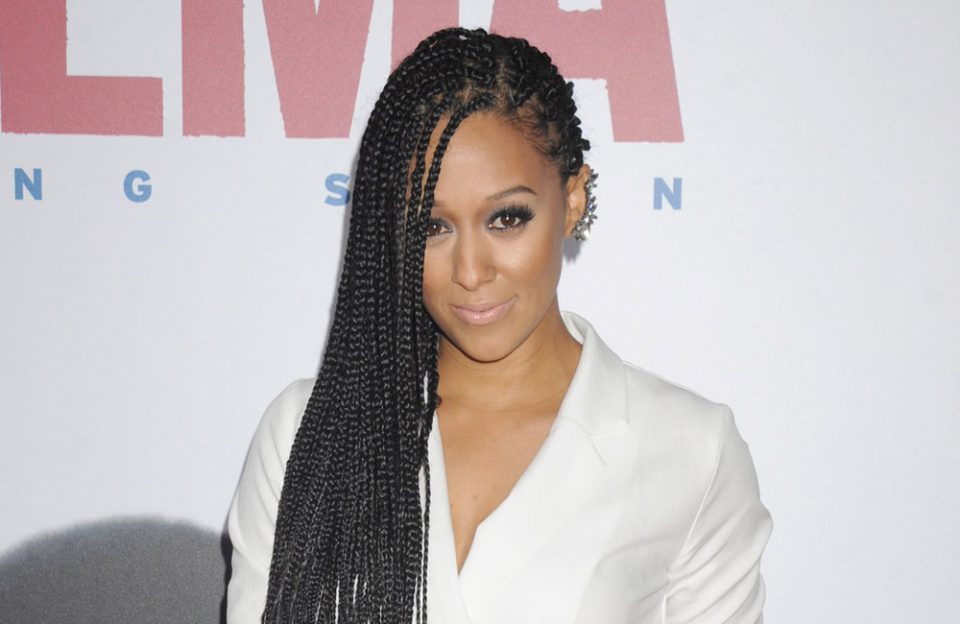 Tia Mowry files for divorce