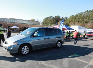 Thanksgiving at the King's Table: New Birth provides meals to thousands (photos)