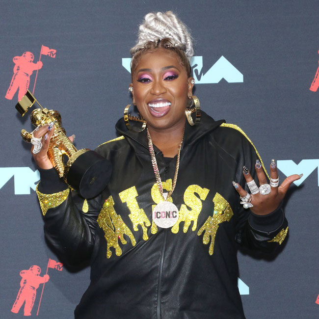 Missy Elliott drops $1.3K to fulfill a fan's dream