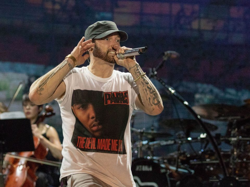 Snoop issues threat to Eminem in response to diss