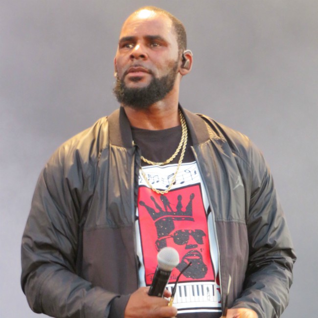 R. Kelly's trial delayed again