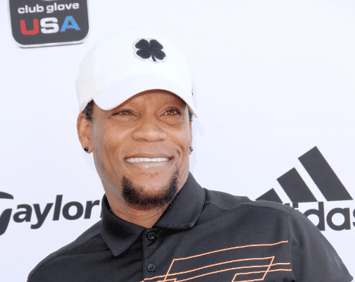 D.L. Hughley gives hilarious response to Mo'Nique's apology to his family