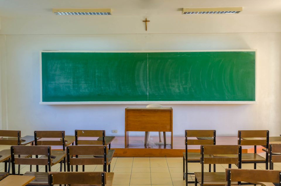 White headmaster makes Black student kneel and apologize