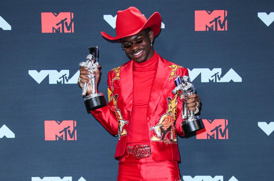 Lil Nas X fan aggressively confronts Boosie (video)