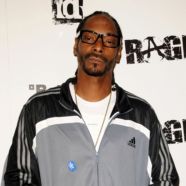 Snoop Dogg says rap veterans not appreciated; drops new heat