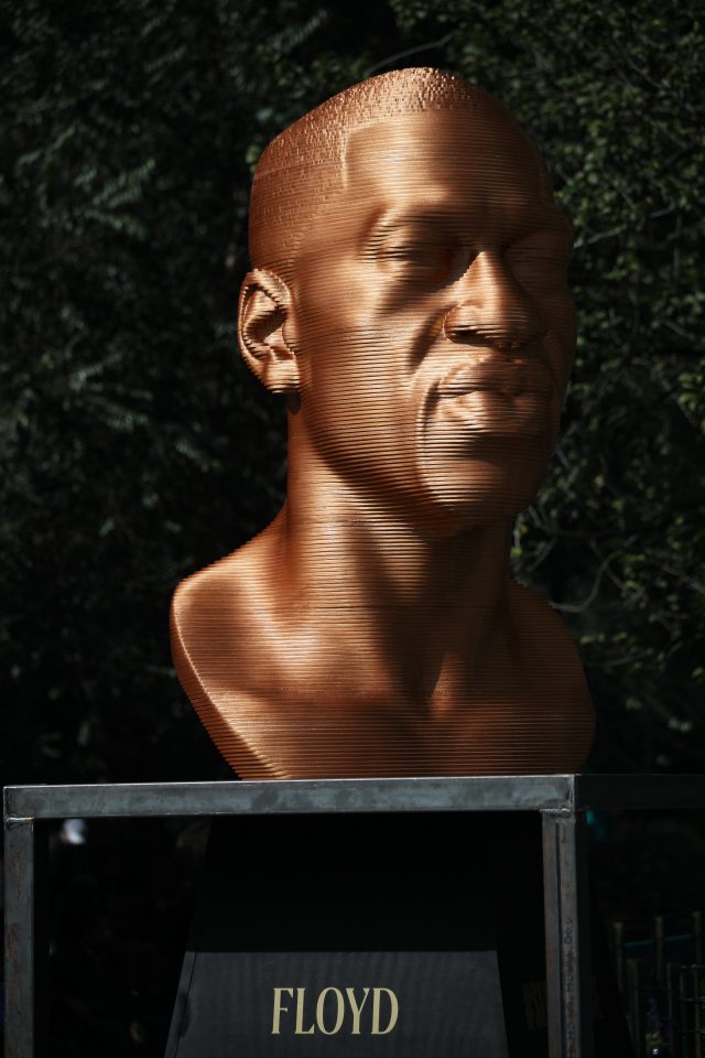 Actor arrested for defacing George Floyd sculpture