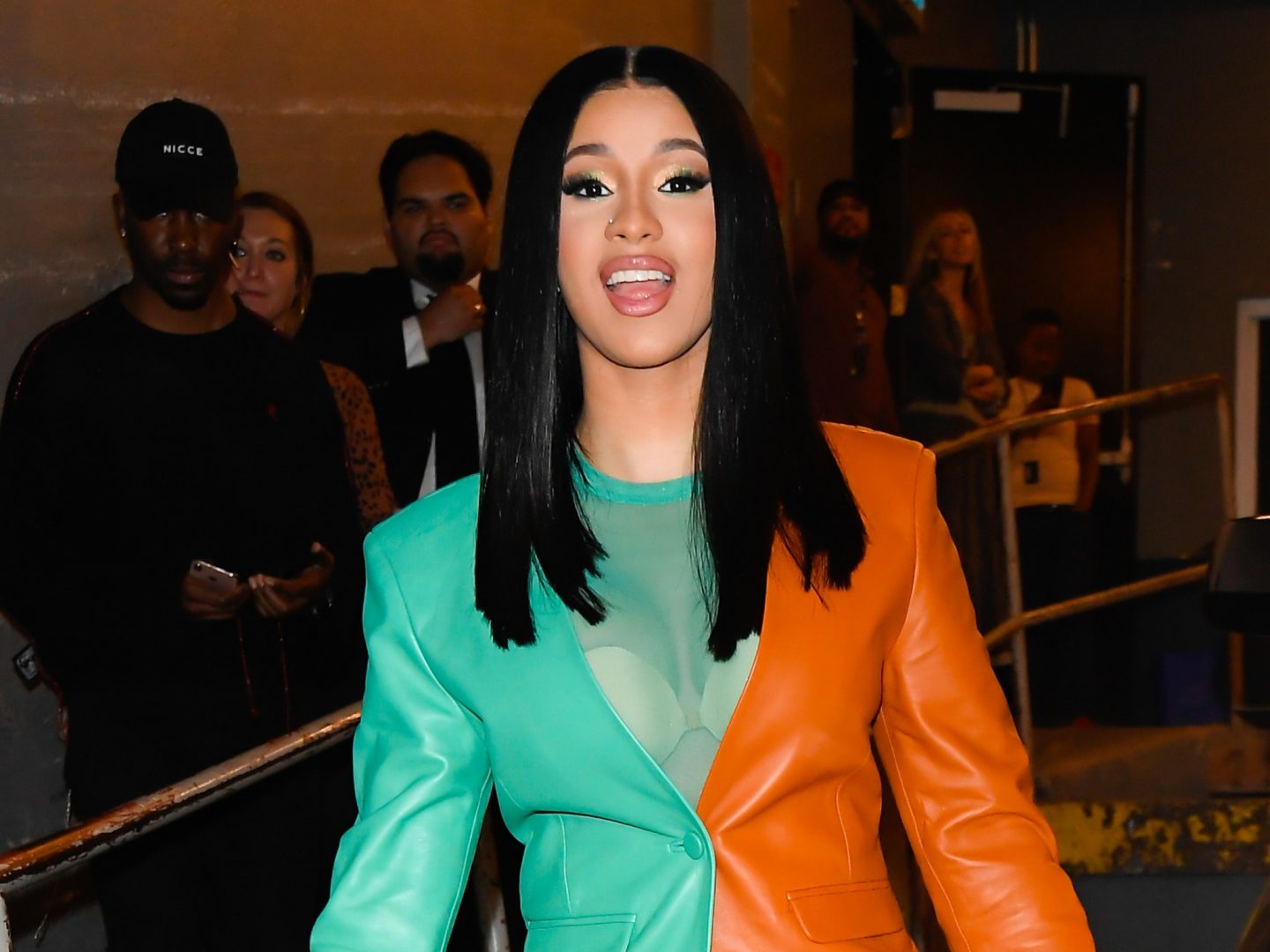 Cardi B the 1st female rapper to go diamond twice - Rolling Out