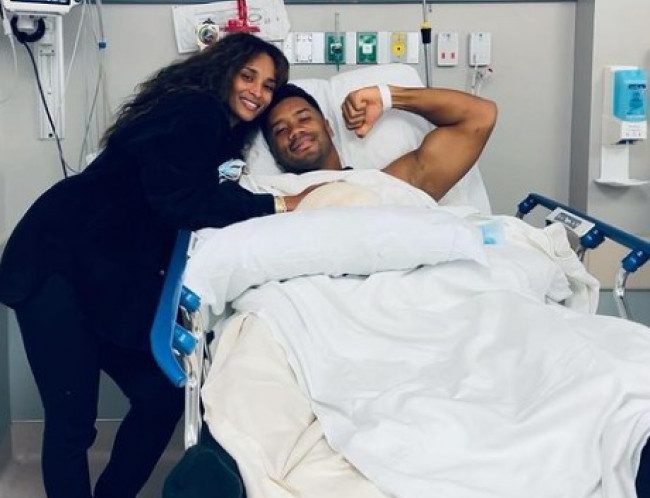 Ciara encourages husband Russell after he was hospitalized for a game injury