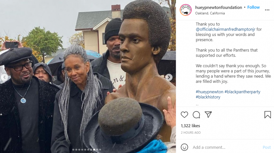 Black Panther Huey P. Newton honored with bronze sculpture in California (pics)