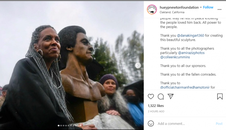 Black Panther Huey P. Newton honored with bronze sculpture in California (pics)