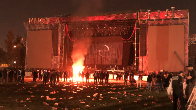 At the 2019 Knotfest, in Mexico City, angry fans created chaos, performances were canceled and instruments and production equipment were set on fire. (Julio Guzmán/Zenger)