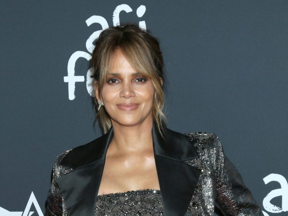 Halle Berry signs big deal with Netflix