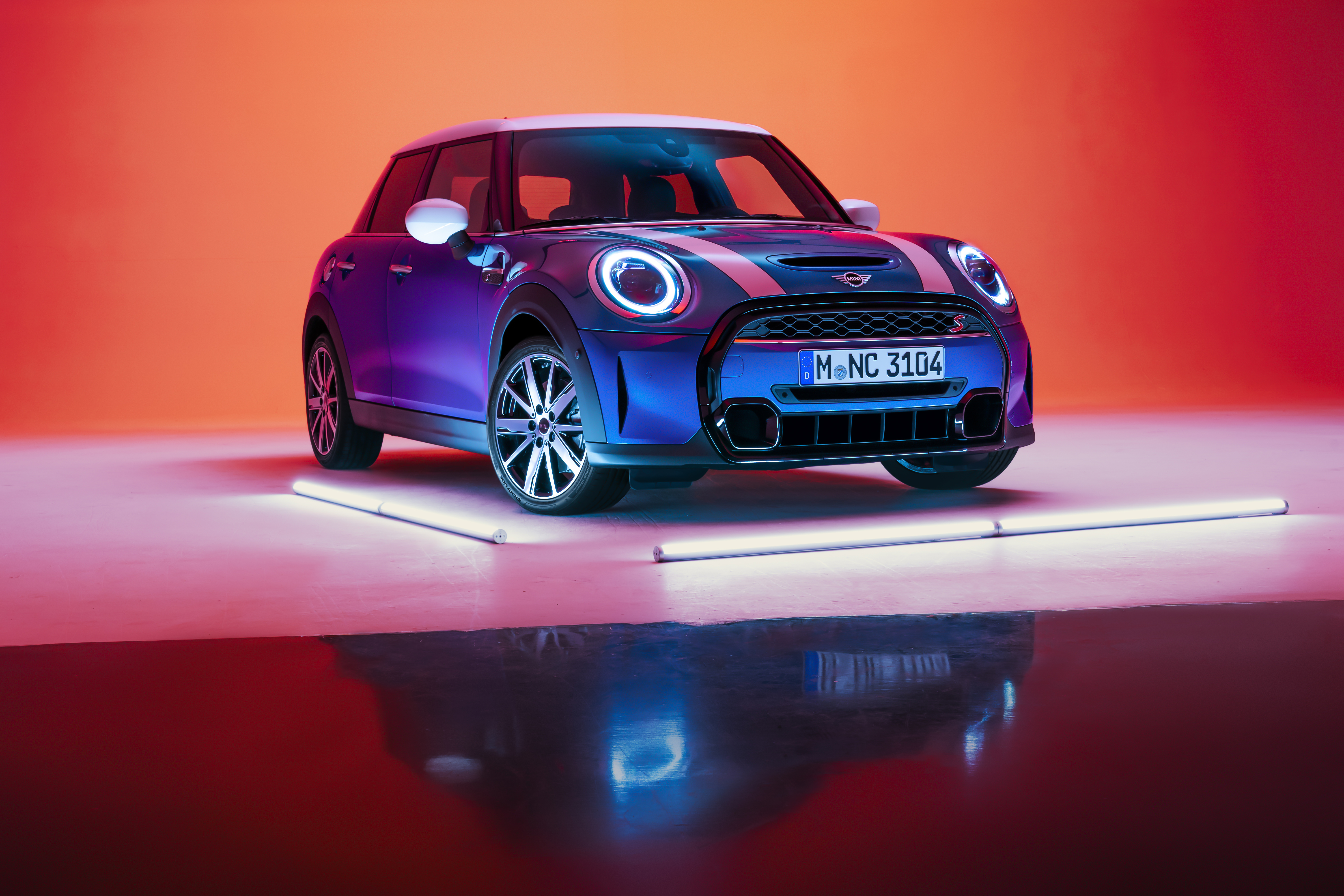 The all-new 2022 Mini Cooper S Hardtop is turning heads