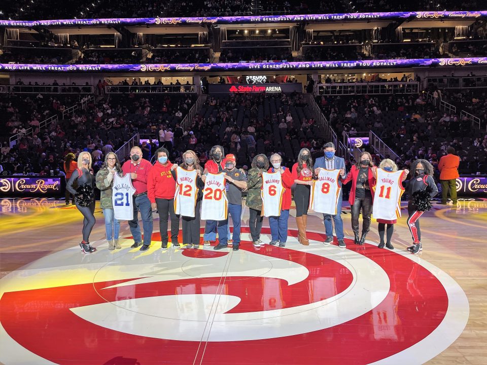 Atlanta Hawks honor military vets, including 1 given the Medal of Honor