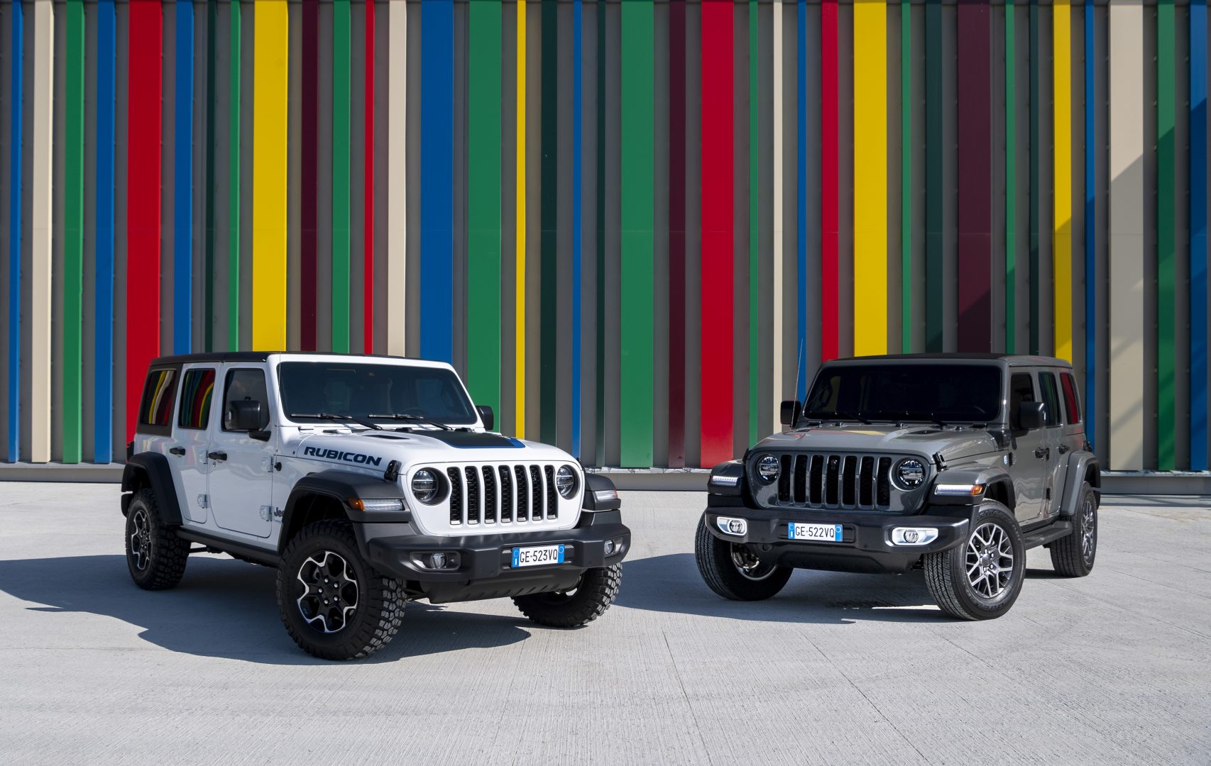 The Jeep Wrangler Unlimited Rubicon attracts women with its vibrant colors