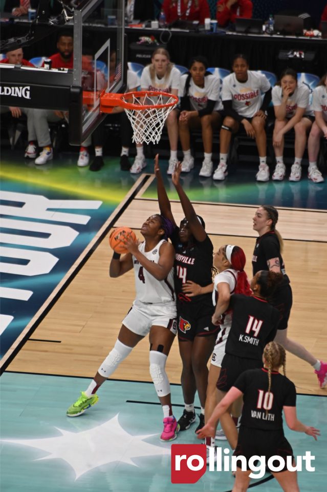 Aliyah Boston proves she's the national player of the year in NCAA semifinal