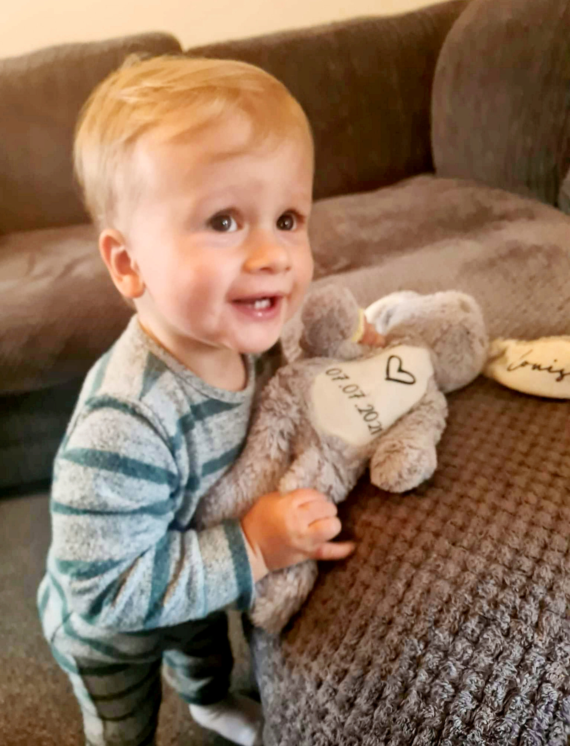 A mom has praised an airline for going 'out of its way' by reuniting him with his favorite toy bunny - just in time for his first birthday. (Steve Chatterley, SWNS/Zenger)