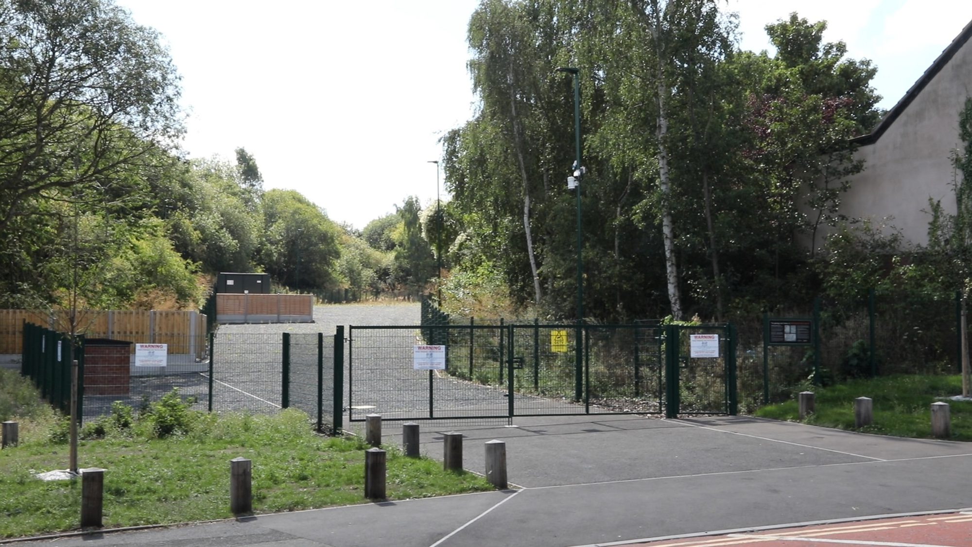 Furious residents have blasted council bosses for wasting over $1 million on a traveler site – which has never been used, in Wolverhampton, England. Undated photograph. (Josh Brady,SWNS/Zenger)