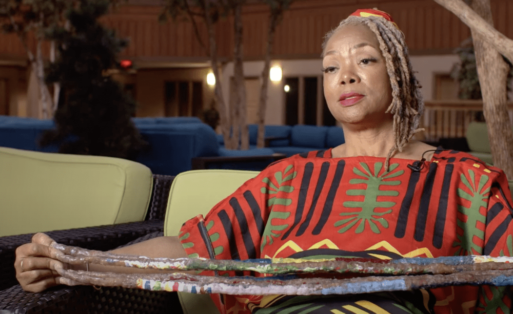 Black woman with longest fingernails ever shares why she grew them out (video)
