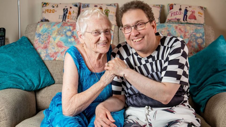 Edna and Simon at their home in Weston-super-mare, in England, in the U.K. in an undated photo. The couple with a 40-year age gap who have defied all the odds and have celebrated their 15-year wedding anniversary. (Jon Mills, SWNS/Zenger)