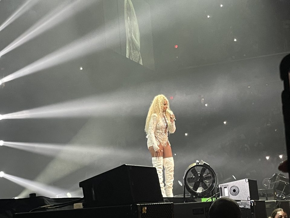 Mary J. Blige sets the tone on opening night of 'Good Morning Gorgeous' Tour