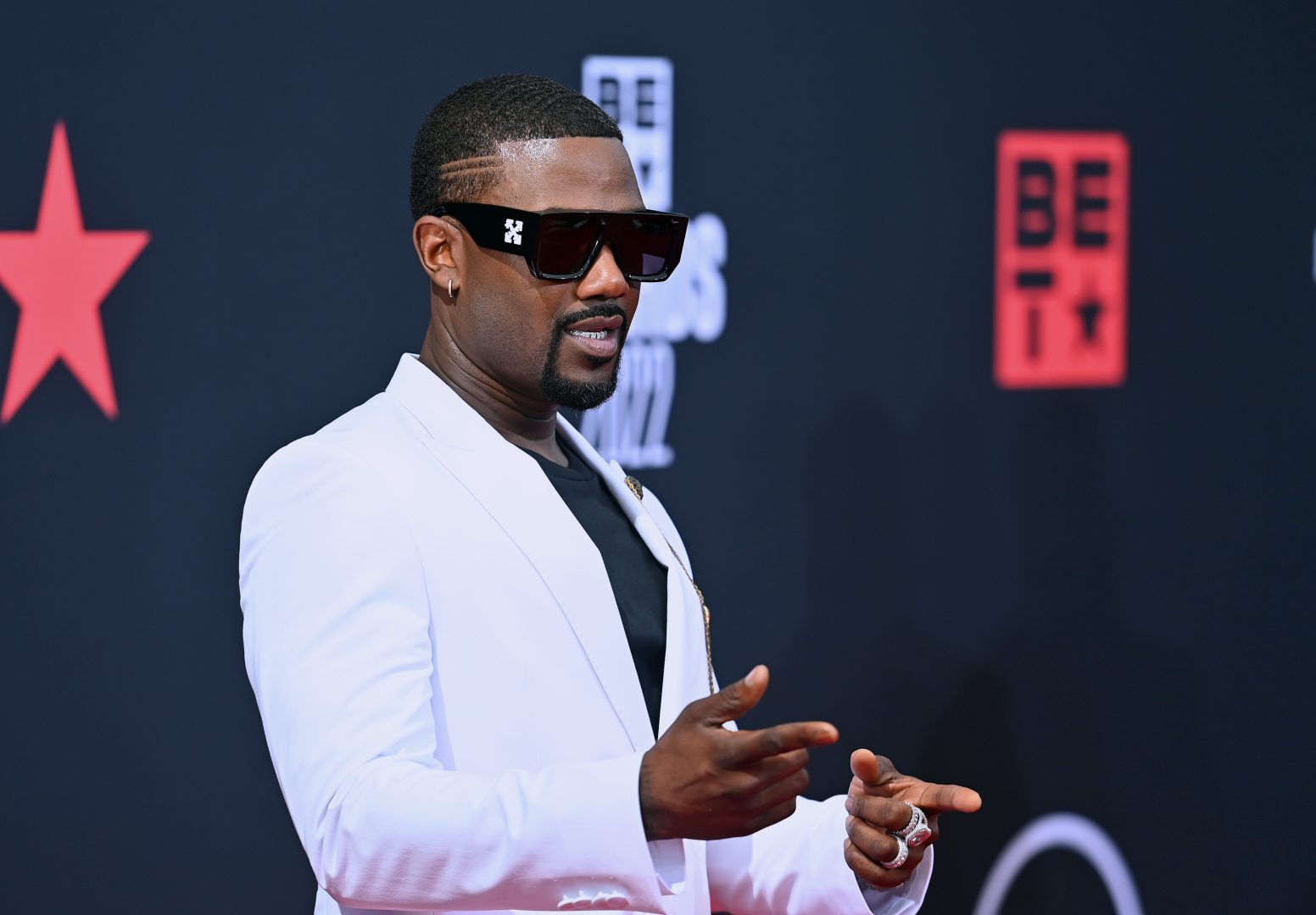 View highlights from the 2022 BET Hip Hop Awards red carpet
