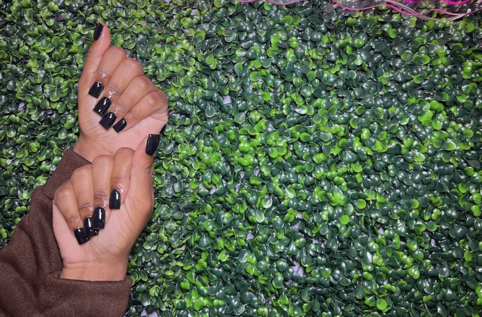 5 popular nail trends to try this holiday season