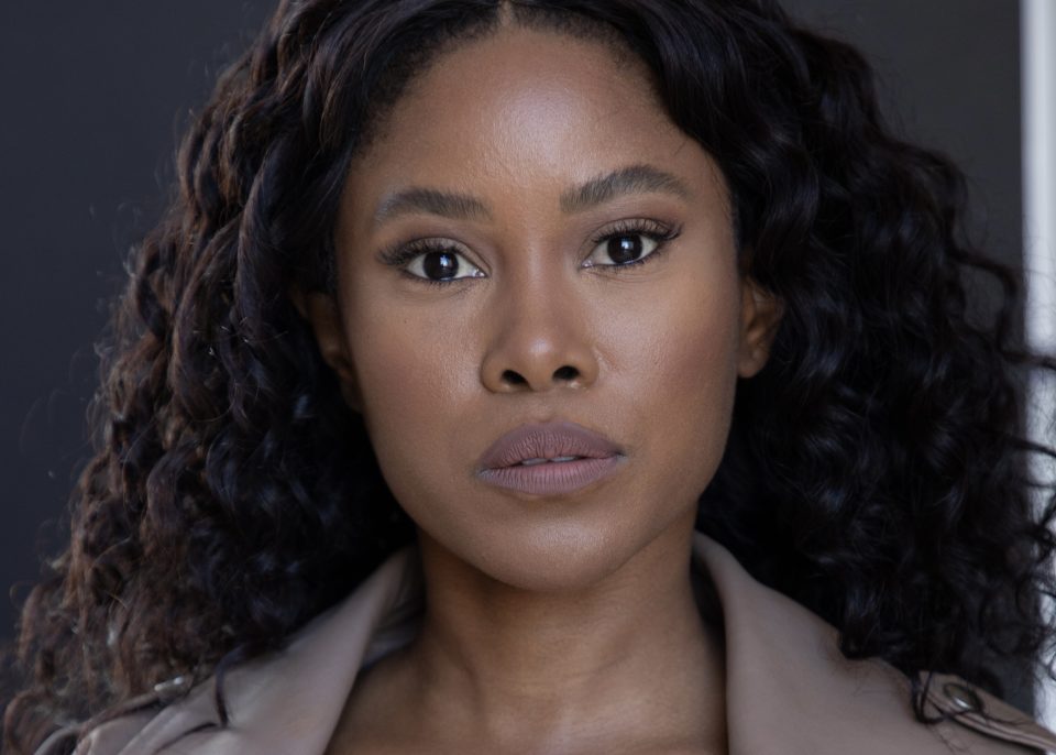 Jasmine Burke plays matchmaker in romantic Christmas comedy