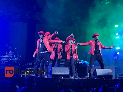 New Edition sets it off during Legacy Tour in Chicago