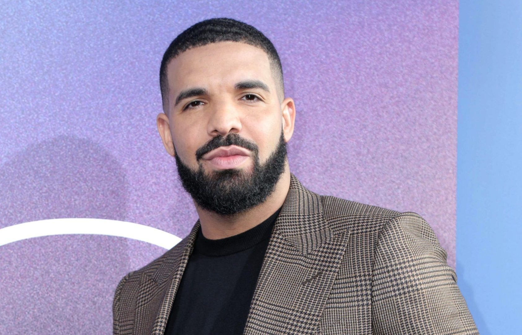 Drake launches world tour by performing with his younger self Flipboard