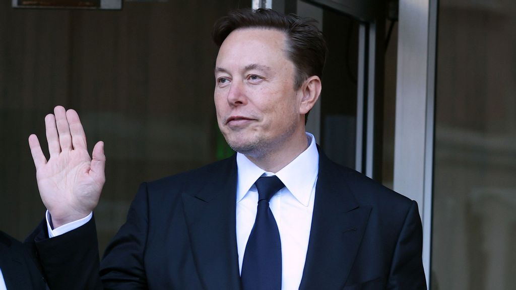 Tesla CEO Elon Musk leaves the Phillip Burton Federal Building on January 24, 2023, in San Francisco, California. Musk is worth $171 billion and the second-wealthiest person in the world. JUSTIN SULLIVAN/BENZINGA